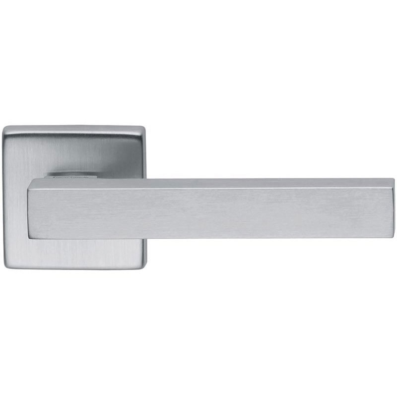 Ensemble de porte Stick 02
